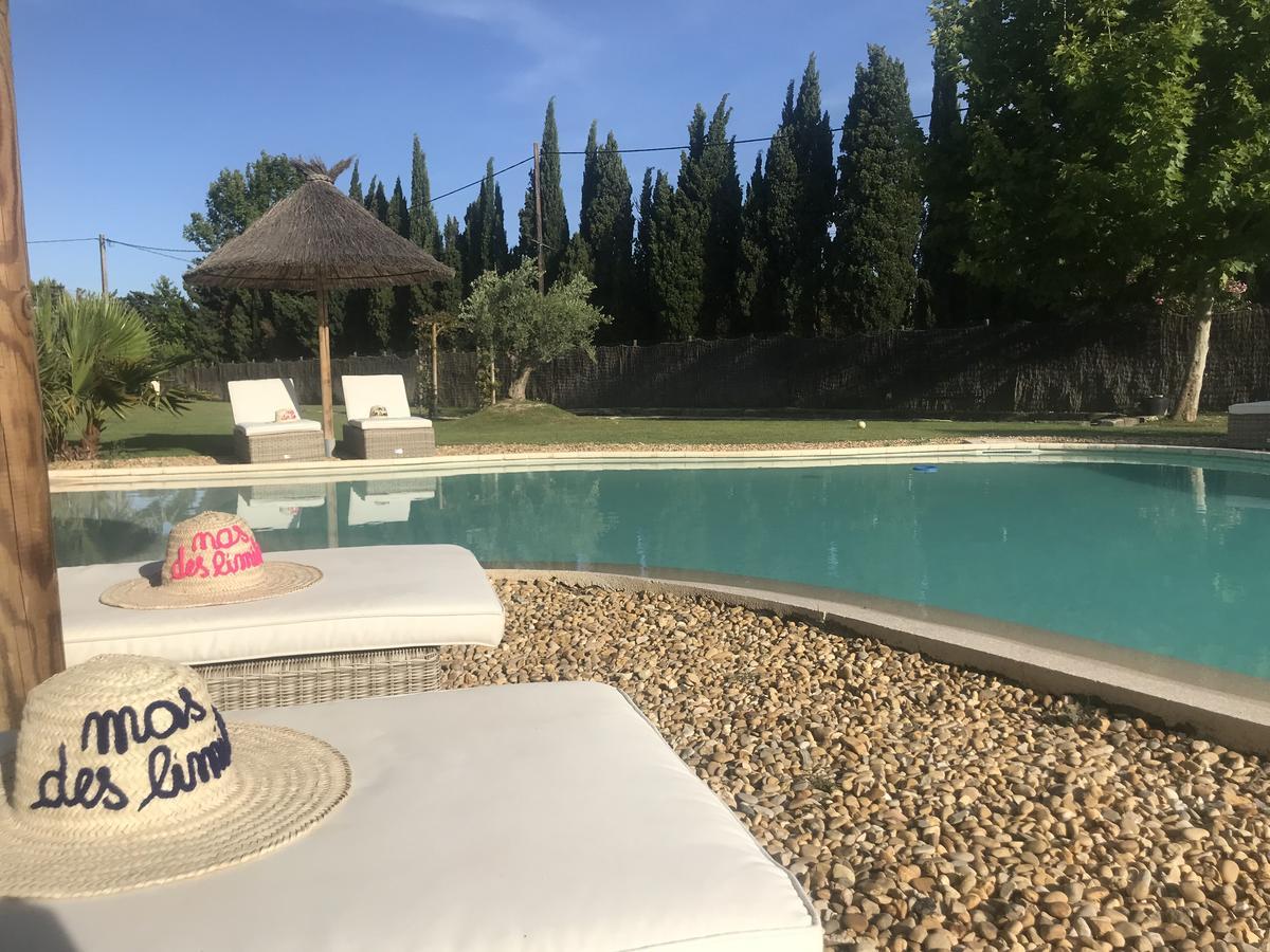 Mas Des Limites Bed & Breakfast Rognonas Bagian luar foto
